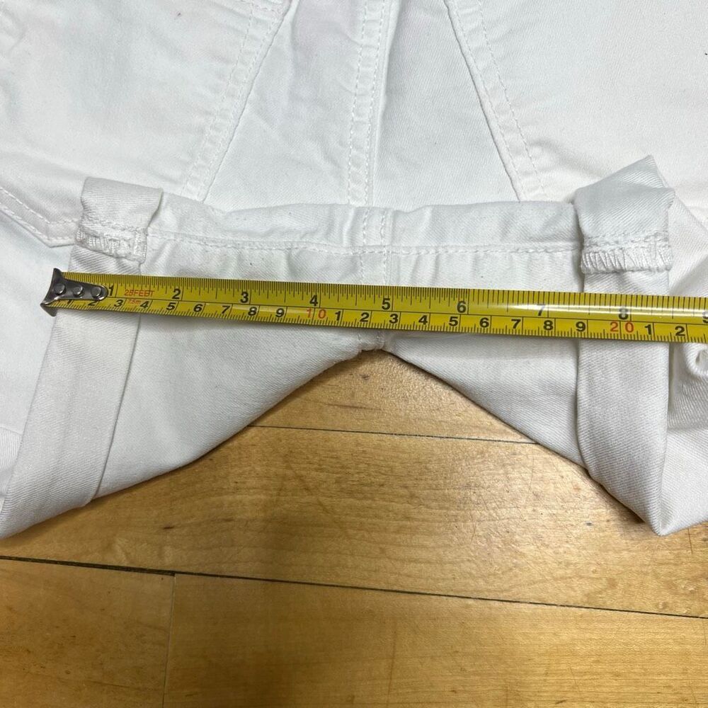 A: glow Maternity Boyfriend Shorts in White, Beige Belly Band,  Women’s 4 - Picture 4 of 11
